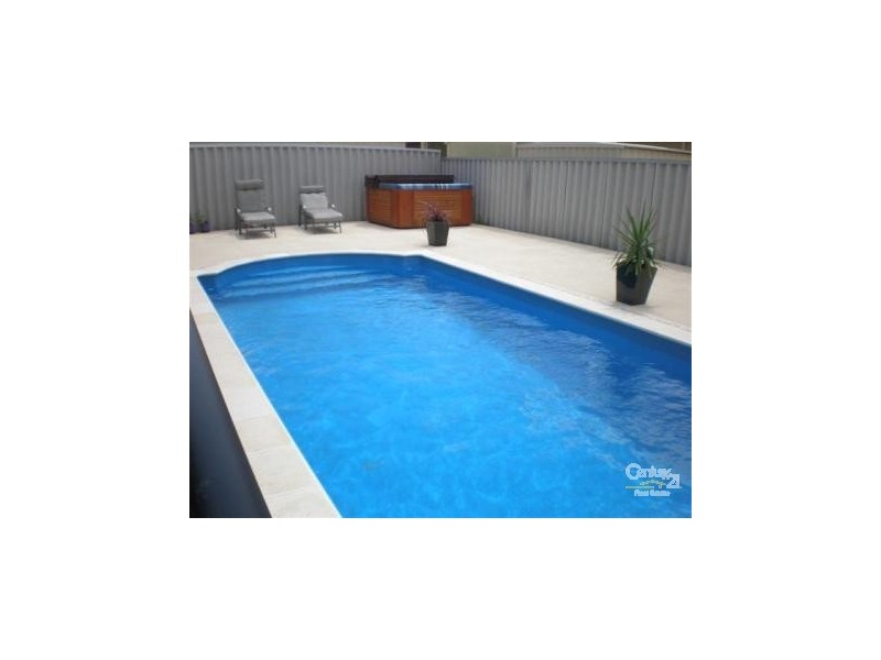 52 Leichardt Loop, Rockingham WA 6168