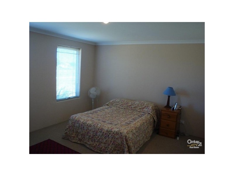 21 Valheru Avenue, Rockingham WA 6168