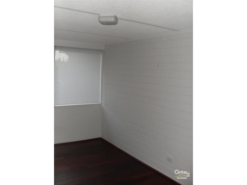 2/27 Harrison Street, Rockingham WA 6168