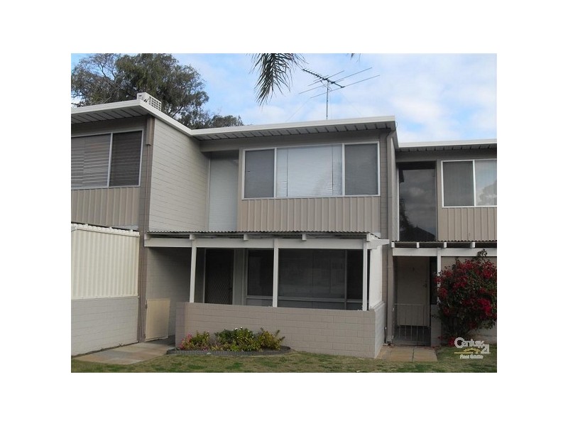 2/27 Harrison Street, Rockingham WA 6168