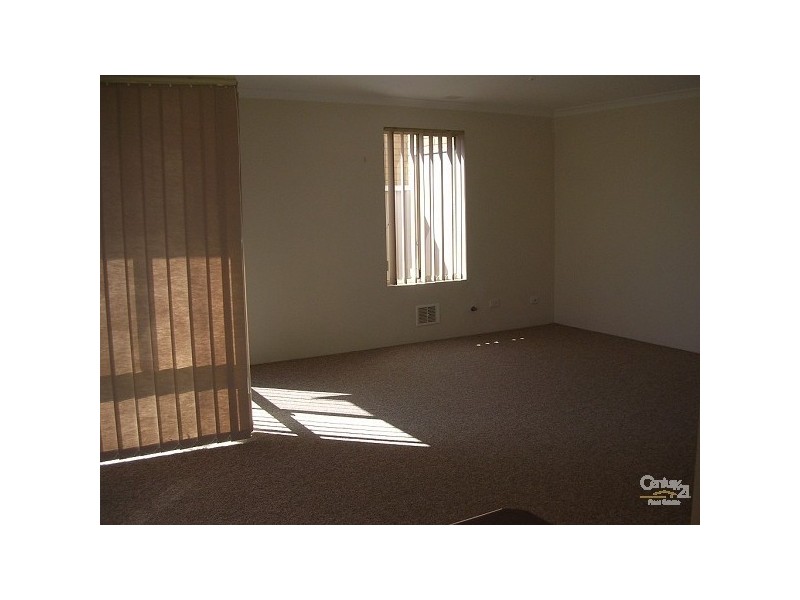 15/4 Marlo Place, Waikiki WA 6169