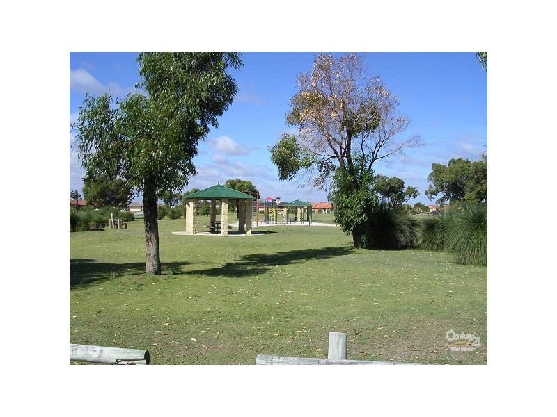 15/4 Marlo Place, Waikiki WA 6169