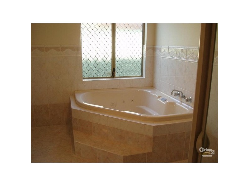 58 Baltimore Gardens, Port Kennedy WA 6172