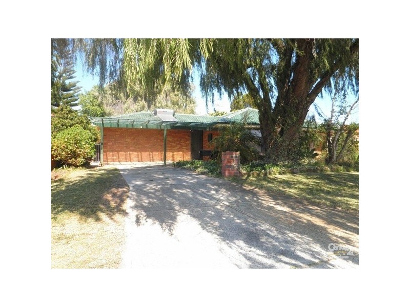 15 Wyola Street, Cooloongup WA 6168
