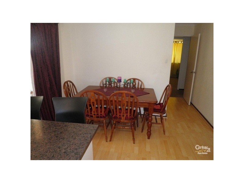 15 Wyola Street, Cooloongup WA 6168