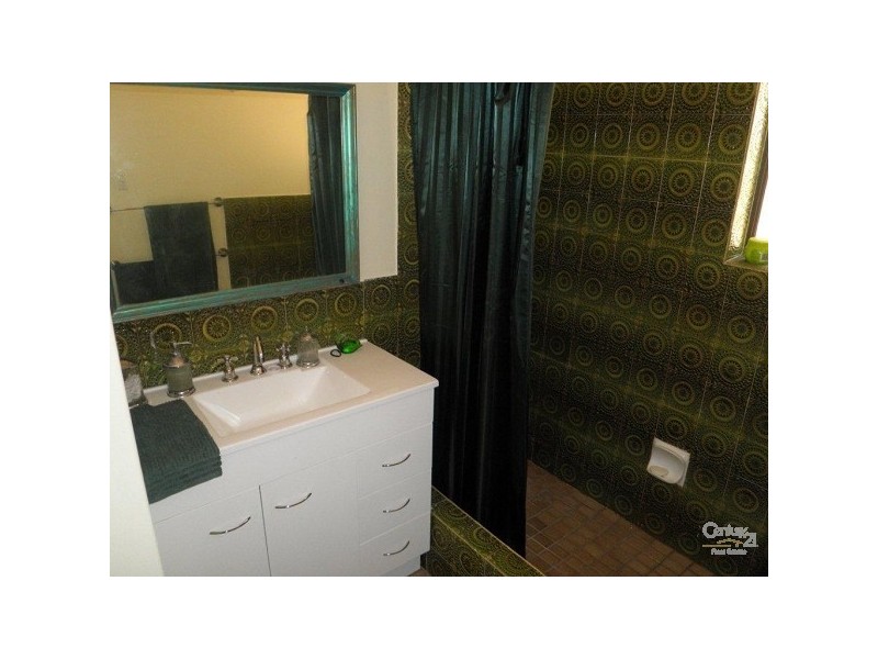 15 Wyola Street, Cooloongup WA 6168