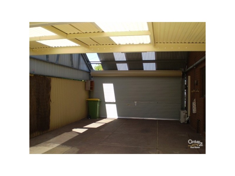 6 Voyager Court, Cooloongup WA 6168