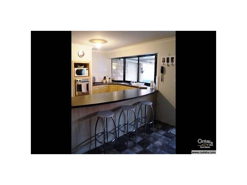 10 Caldera Way, Port Kennedy WA 6172