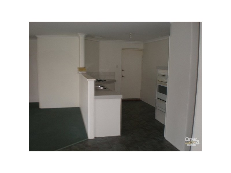 14 Oceanic Court, Port Kennedy WA 6172