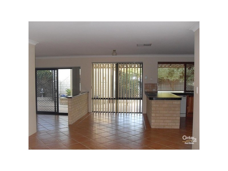 26 Excelisor Meander, Warnbro WA 6169