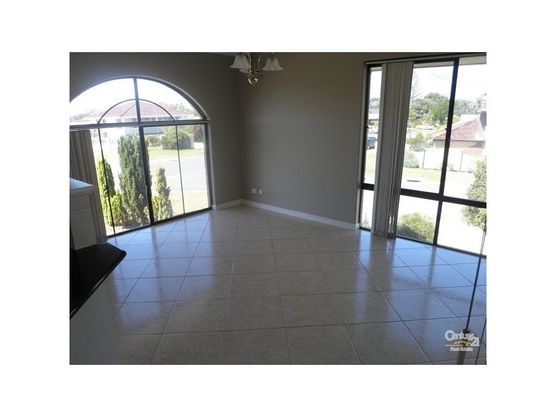 117 Penguin Road, Safety Bay WA 6169