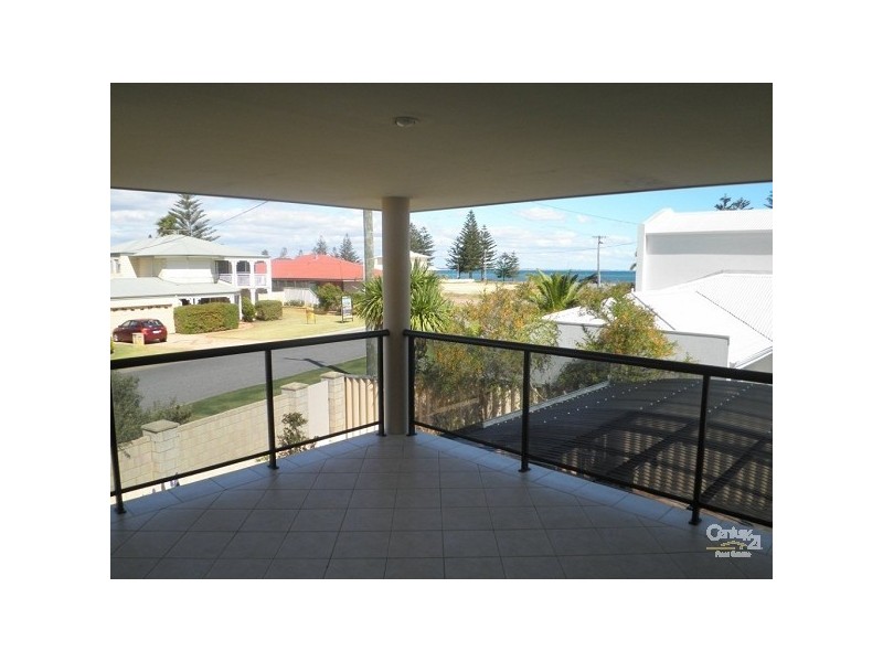 117 Penguin Road, Safety Bay WA 6169