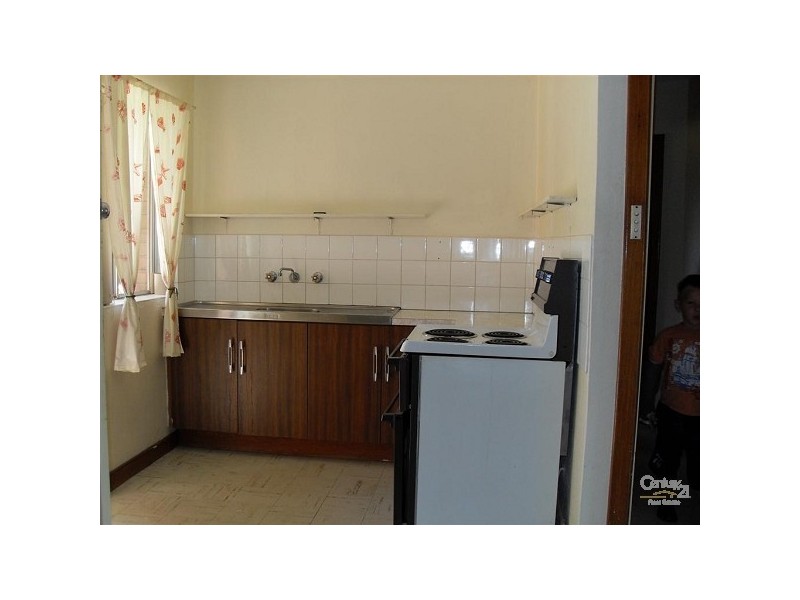 2/44 Lewington Street, Rockingham WA 6168