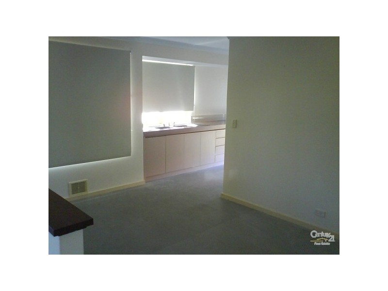 2 Neptune Place, Waikiki WA 6169