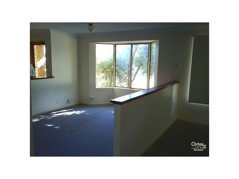 2 Neptune Place, Waikiki WA 6169