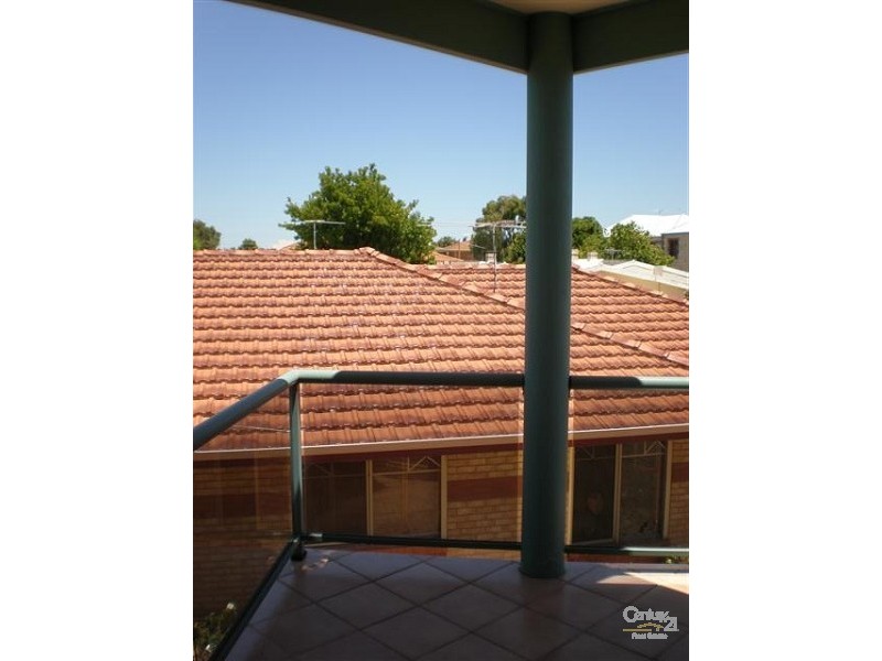 5/100 Kent Street, Rockingham WA 6168