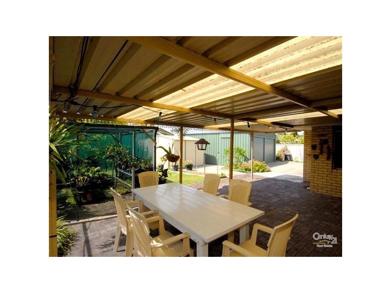 9 Diamantina Way, Rockingham WA 6168