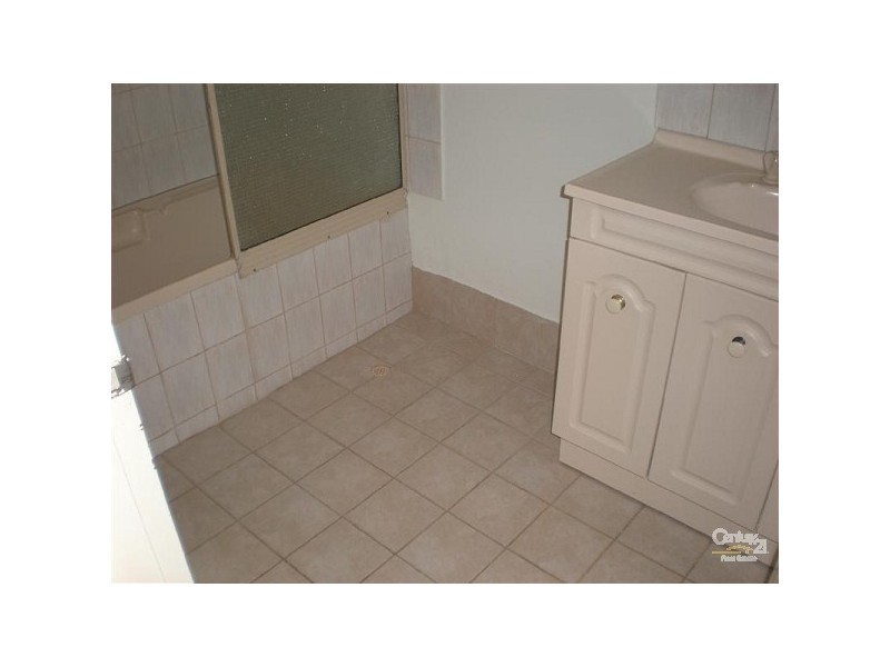 2 Calume Street, Hillman WA 6168