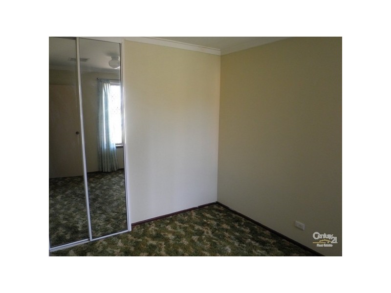 23 Henry Street, Rockingham WA 6168