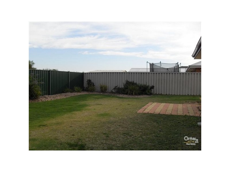 61 Toledo Circuit, Port Kennedy WA 6172