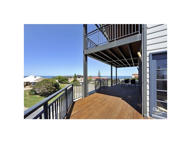 14 Hilda Road, Waikiki WA 6169