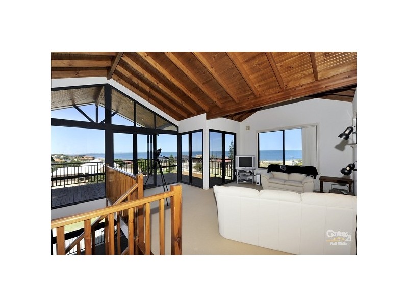 14 Hilda Road, Waikiki WA 6169