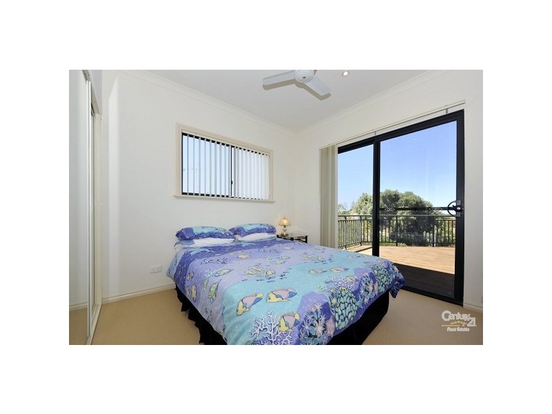 14 Hilda Road, Waikiki WA 6169