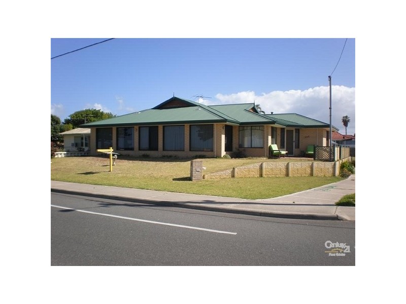 266 Safety Bay Road, Safety Bay WA 6169