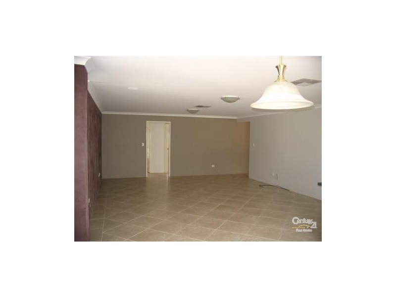 116 San Sebastian Blvd, Port Kennedy WA 6172