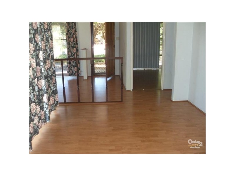 32 Mingwal Loop, Waikiki WA 6169