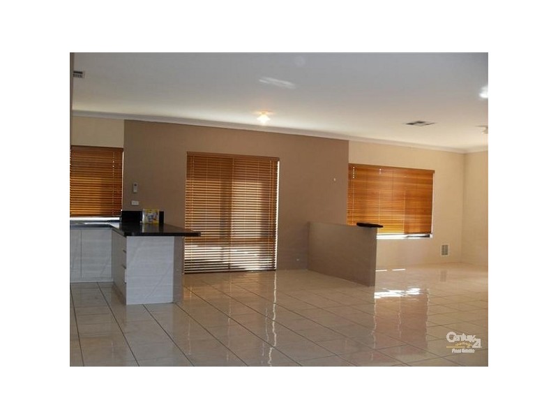 23 Boyle Avenue, Rockingham WA 6168