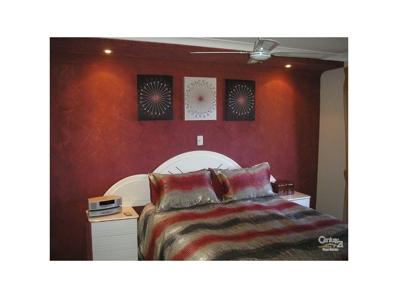 27 Bopeechee Way, Port Kennedy WA 6172