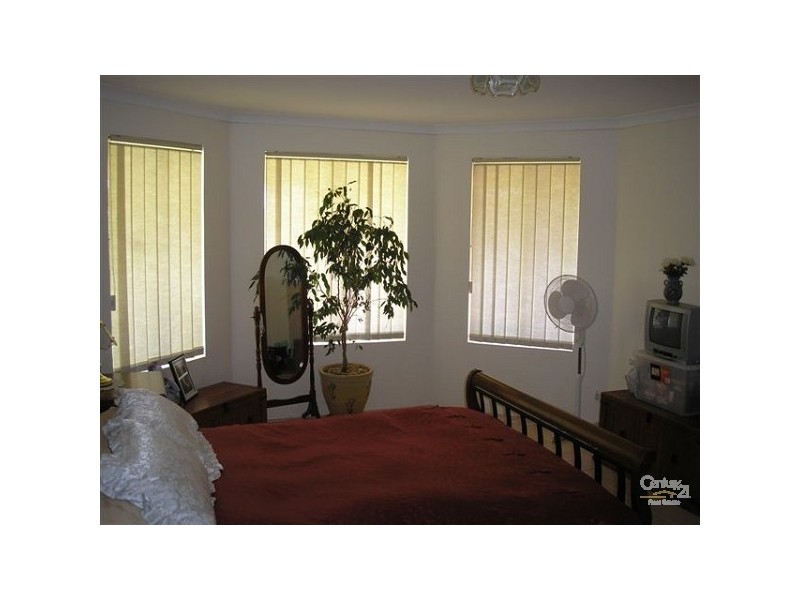 11 Ellington Terrace, Port Kennedy WA 6172