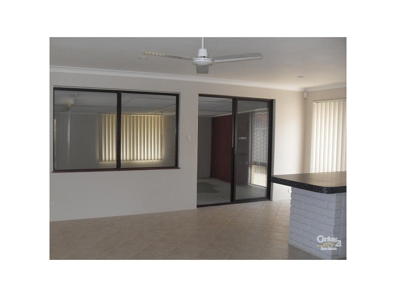 9 Dargin Way, Rockingham WA 6168