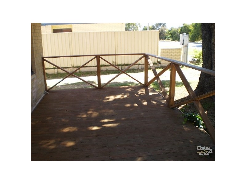142A Lewington Street, Rockingham WA 6168
