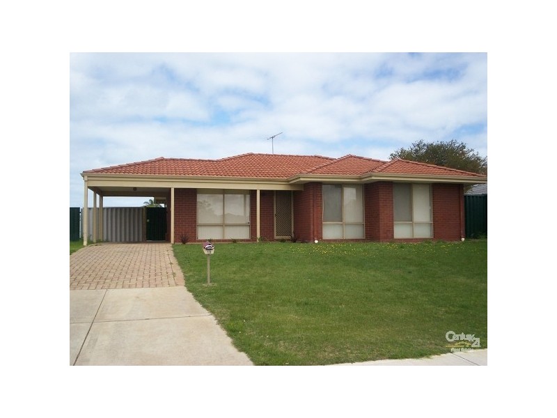 10 Labyrinth Street, Waikiki WA 6169