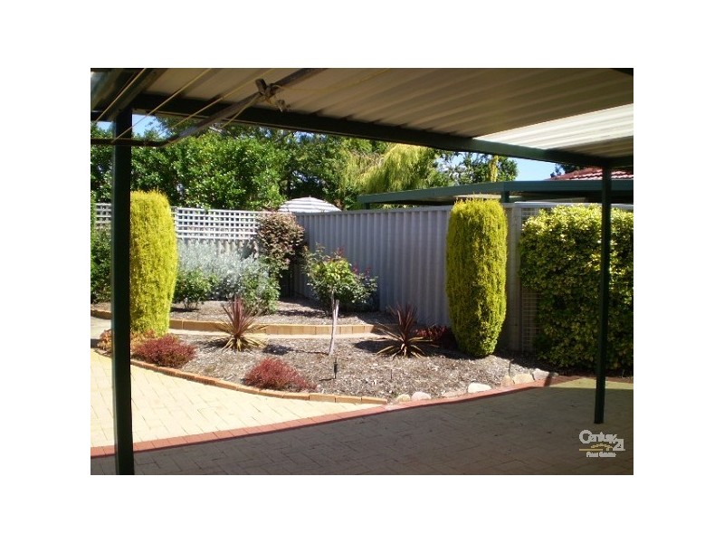 3/2 Tehani Close, Cooloongup WA 6168