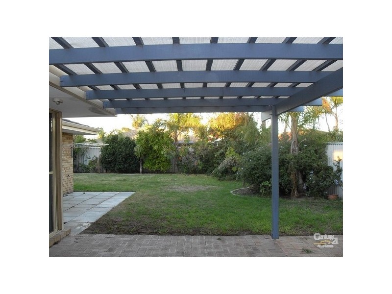6 Brighton Close, Warnbro WA 6169