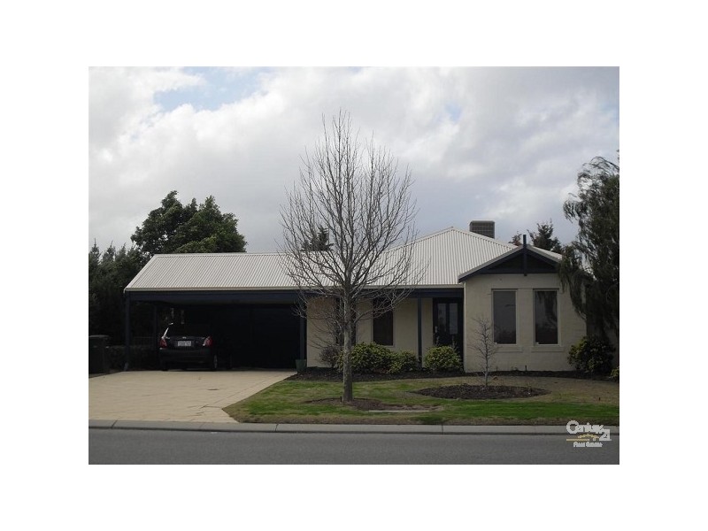 11 San Sebastian Boulevard, Port Kennedy WA 6172
