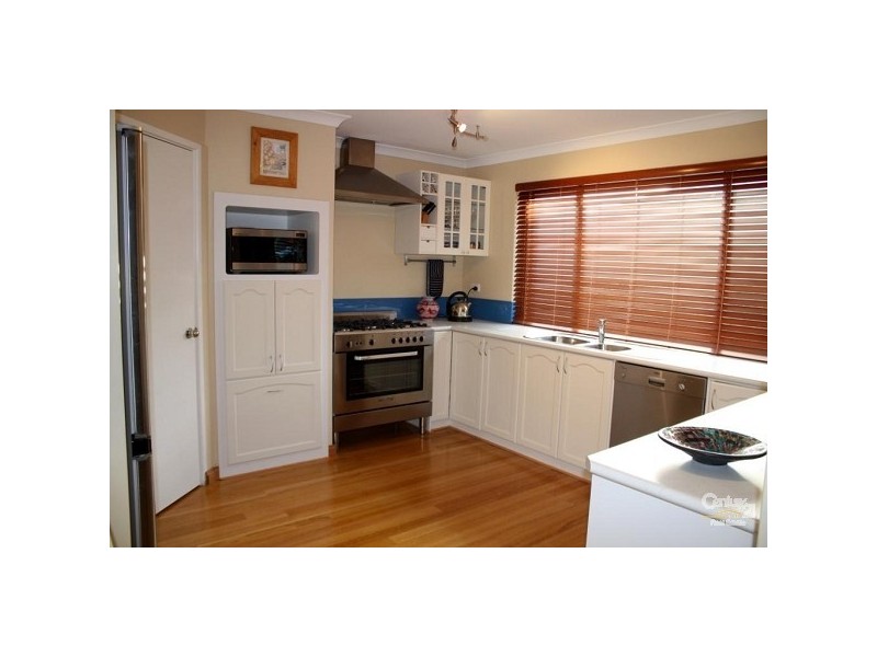 23 Vitesse Approach, Shoalwater WA 6169