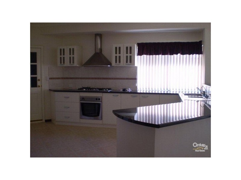 11 Ambleside Parade, Waikiki WA 6169