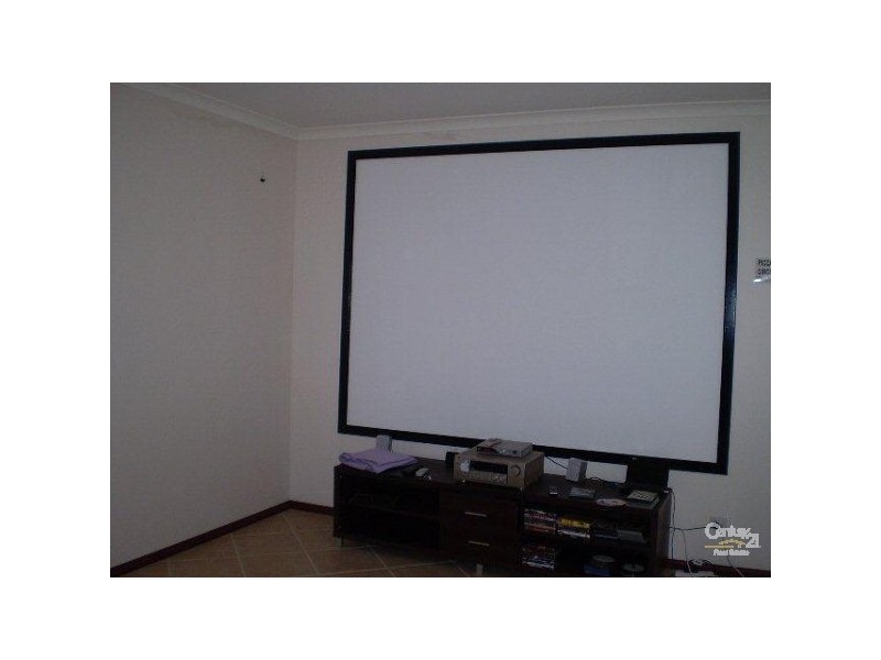 11 Ambleside Parade, Waikiki WA 6169