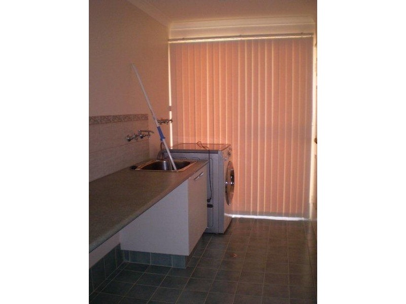 11 Ambleside Parade, Waikiki WA 6169