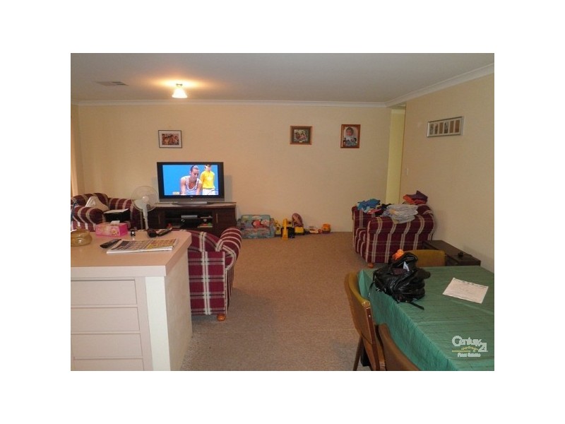 43 Nabberu Loop, Cooloongup WA 6168
