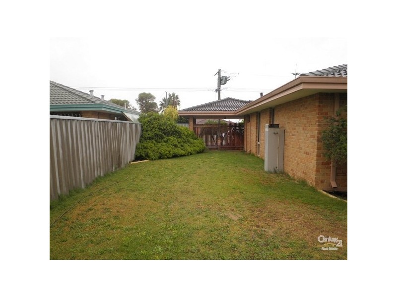 43 Nabberu Loop, Cooloongup WA 6168