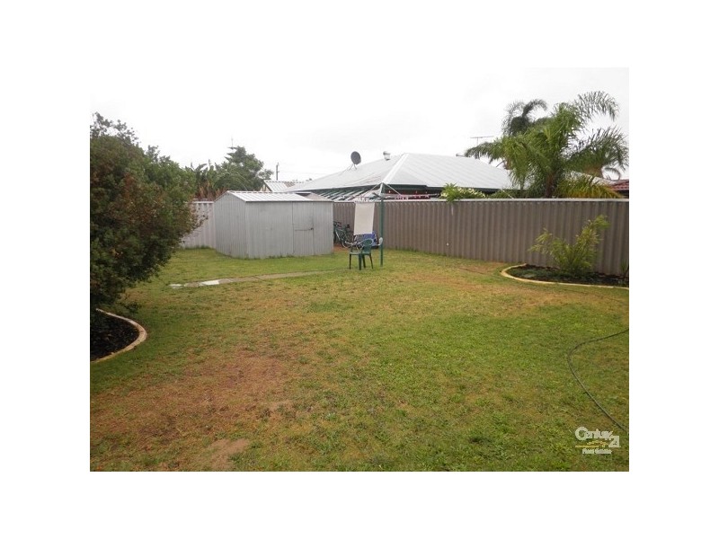 43 Nabberu Loop, Cooloongup WA 6168