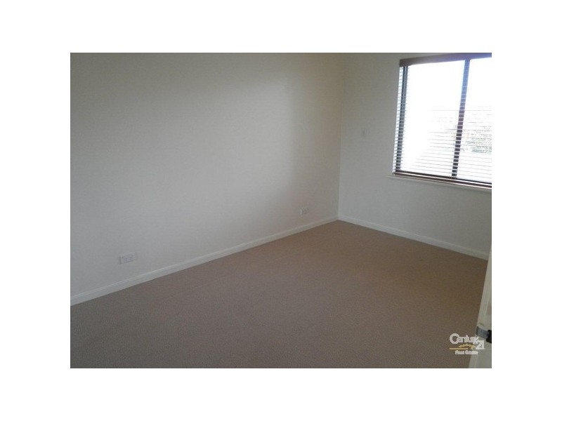 9/47 The Esplanade, Rockingham WA 6168