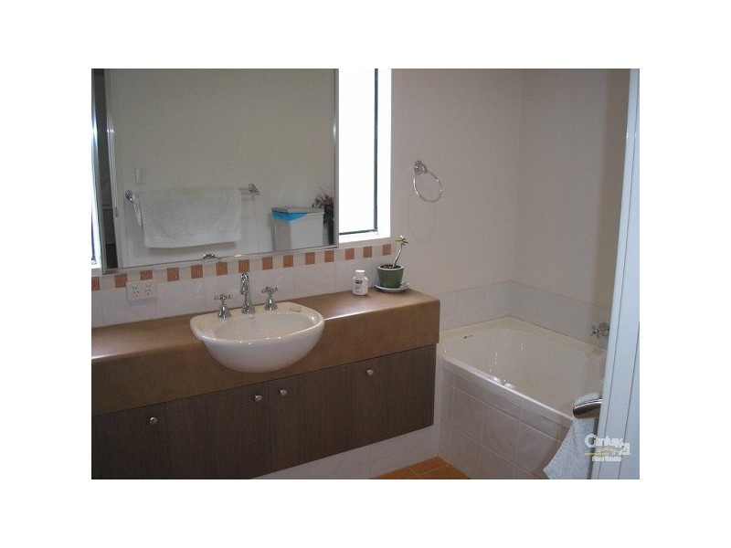 1/204 Kent Street, Rockingham WA 6168