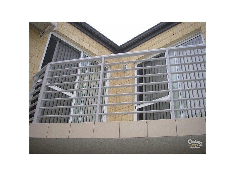 1/204 Kent Street, Rockingham WA 6168