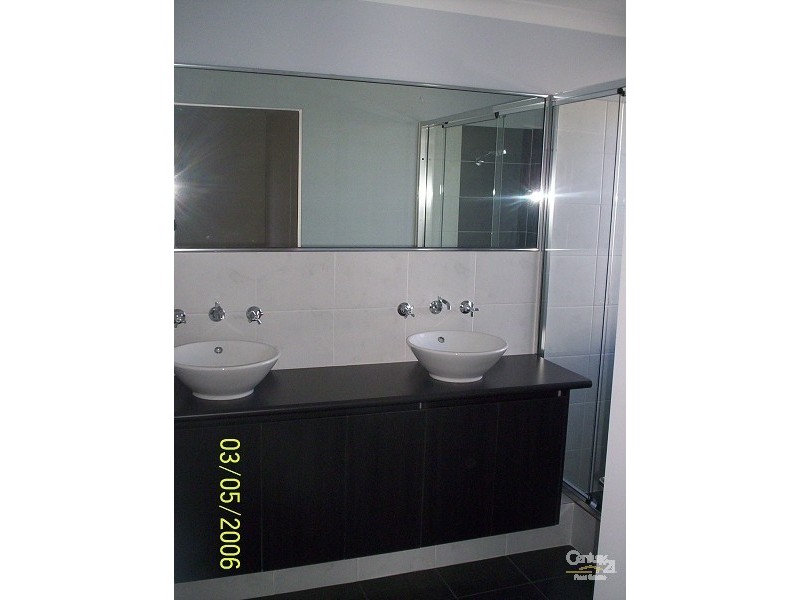 11 Fitzgibbon Road, Rockingham WA 6168